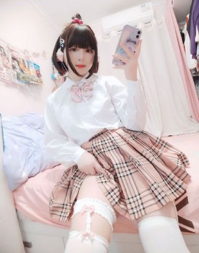 极品美女极度色诱视频在线_DVD免费观看韩国