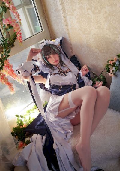 年轻漂亮的女教师在线_在线电影免费观看