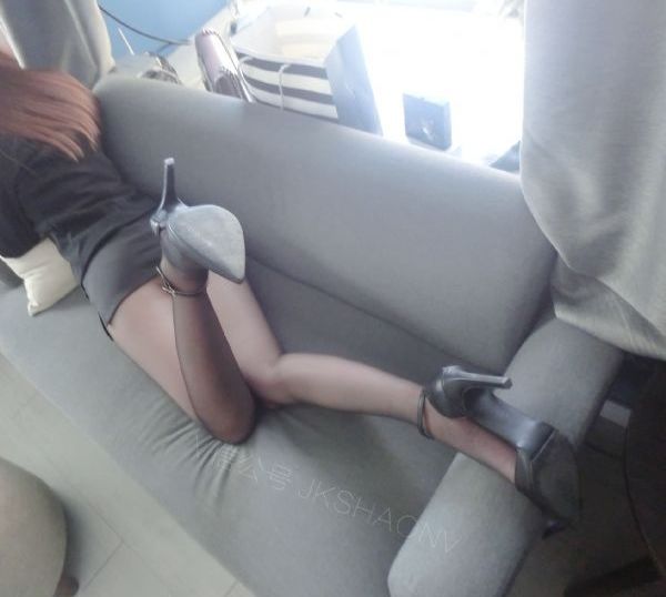 亚洲美女毛茸茸_1080全集免费播放