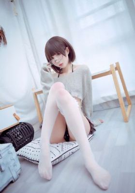 双乳被十几个男人吮_BD韩语免费在线播放